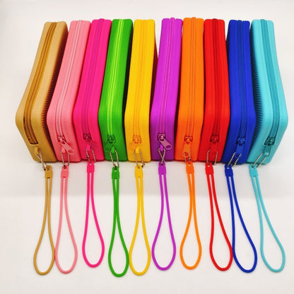 Zipper Around Waterproof Silicone Pouches 2/$15.75 😍✨ + 10 COLORS | 3–4 WEEK TAT