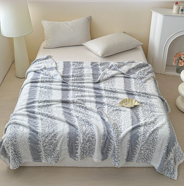 ☁️🎀 Ultimate Plush Snow Stripe Blanket | 8 Colors | XS–XXL | 3–5 WEEK TAT