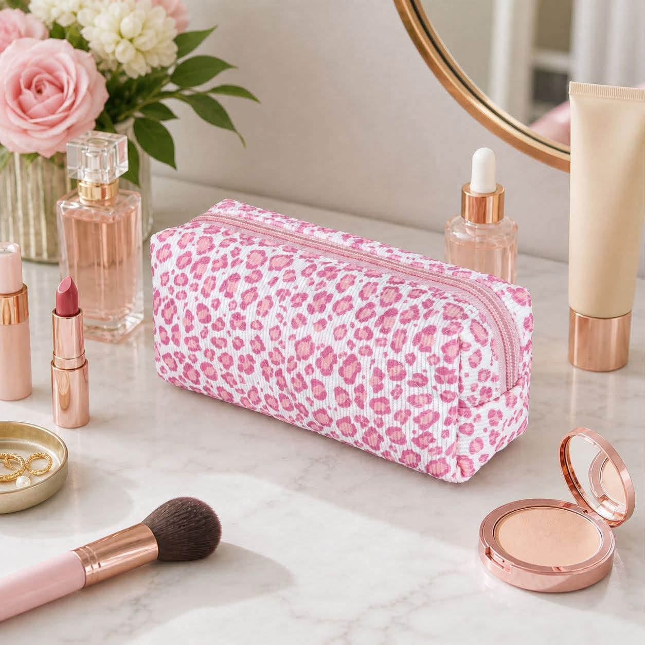 💄✨Leopard Quilted Makeup Pouch (TAT 3-5 weeks)💄✨